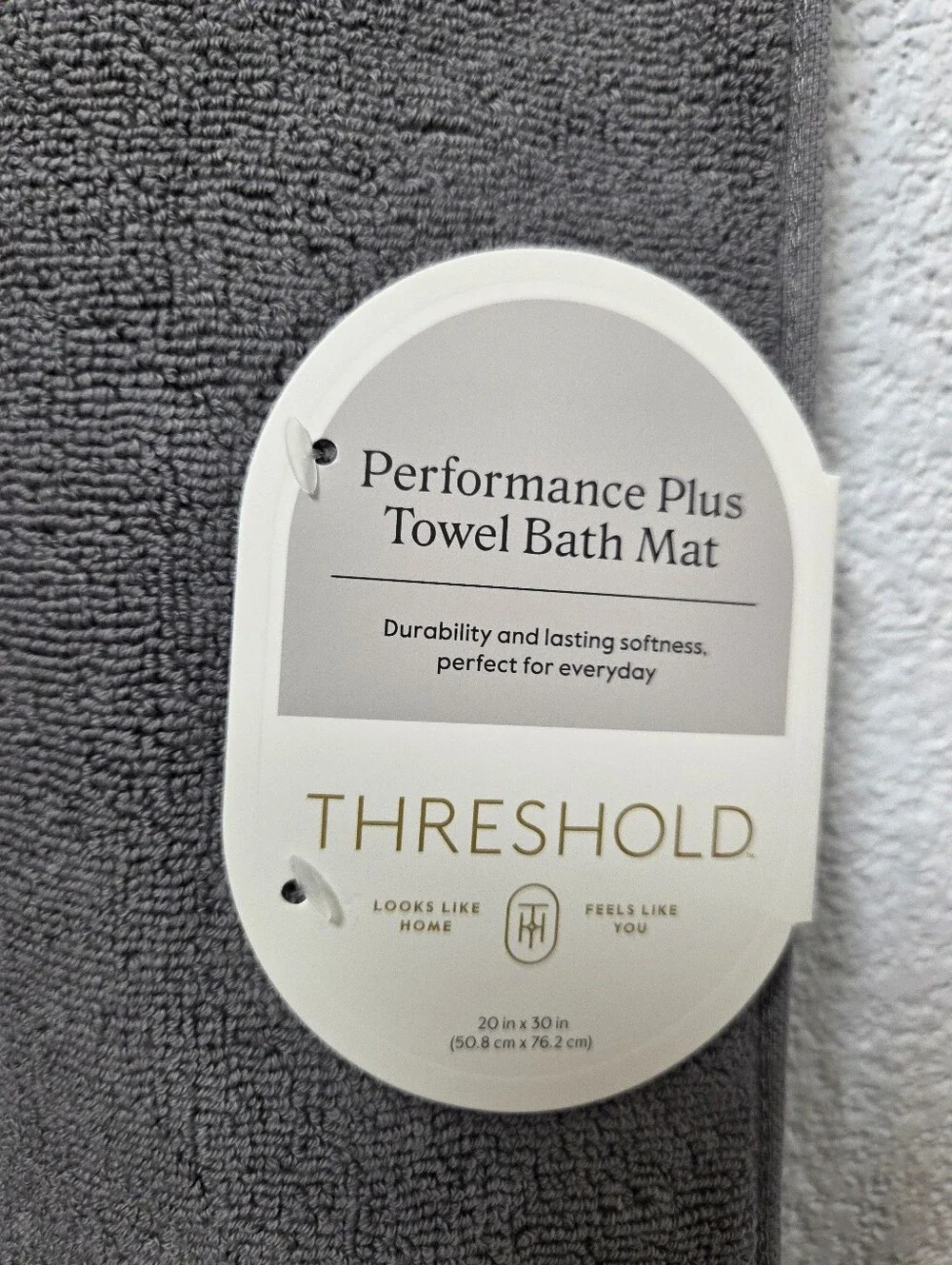 Threshold plush bath